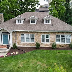 Large Group Downtown - Westend Holiday home